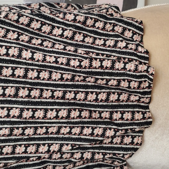 O'Neill tank top size small - Picture 3 of 12